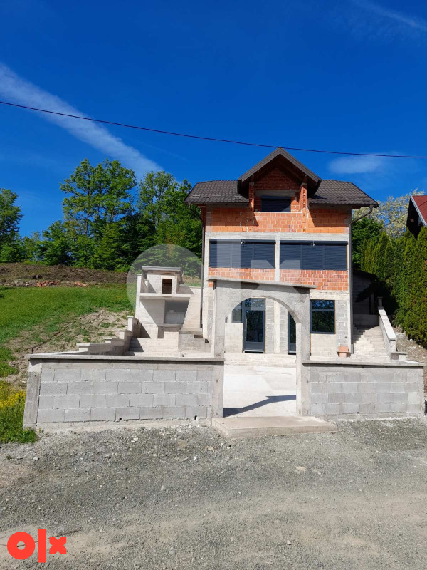 Kuća Banja Lješljani