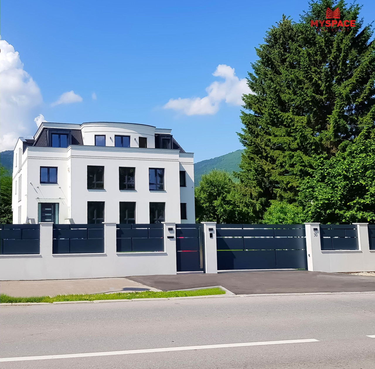 MY SPACE/ LUX VILA/ KUCA/ Ilidza/ Luzani/ 762 m2 31