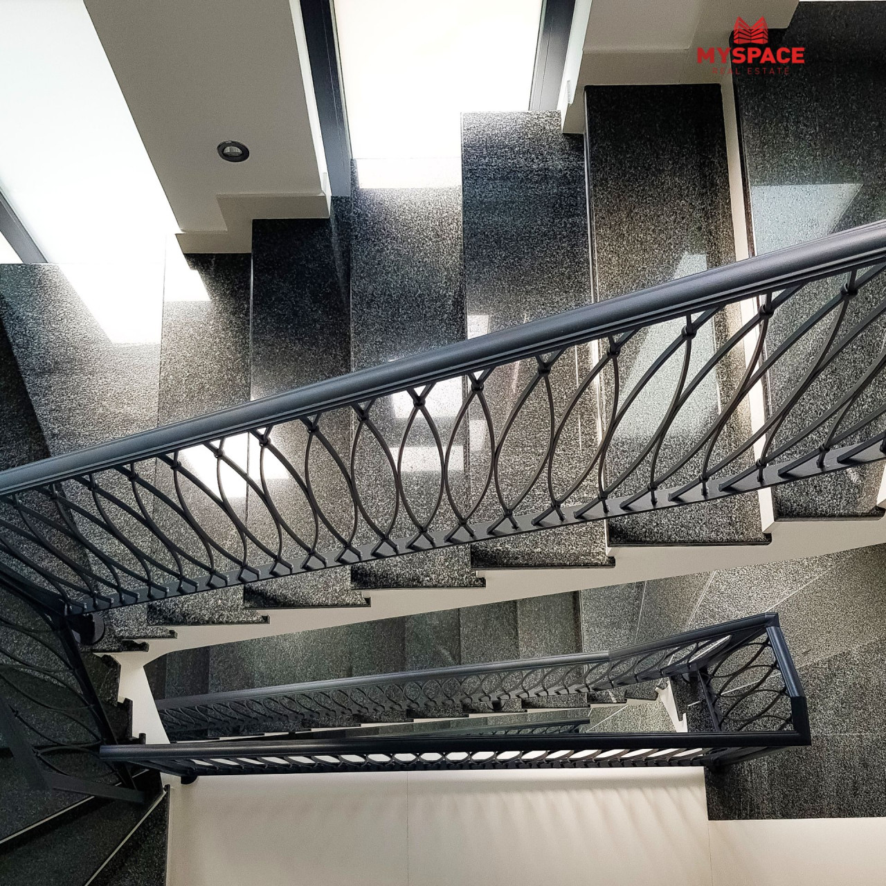 MY SPACE/ LUX VILA/ KUCA/ Ilidza/ Luzani/ 762 m2 22