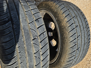 Gume 275/40 R 20 dot 2024