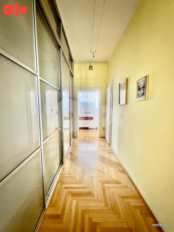 Trosoban stan prodaja Bistrik Sarajevo 11