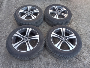 ALU Felge feluge Mercedes sa gumama 225/55/R17