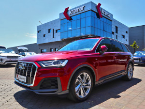 Audi Q7 50 TDI Quattro Tiptronic S-Line 7-Sjed Luftfederung Pano