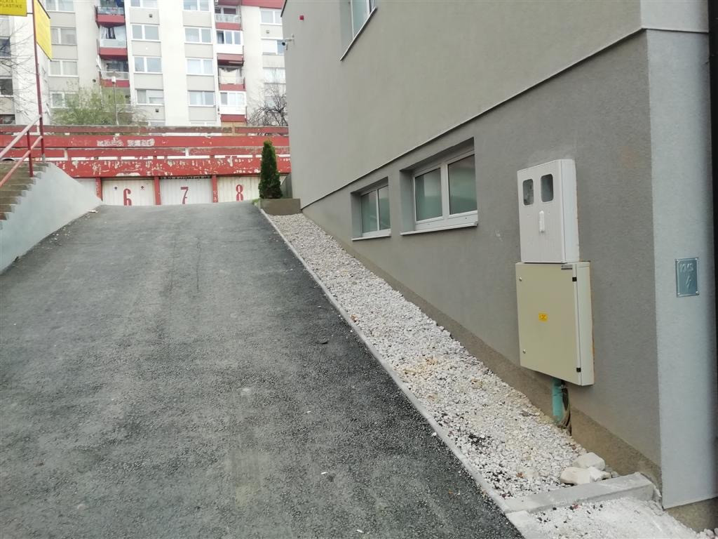 NN Nekretnine : Poslovni objekat / prostor - Koševsko Brdo 4