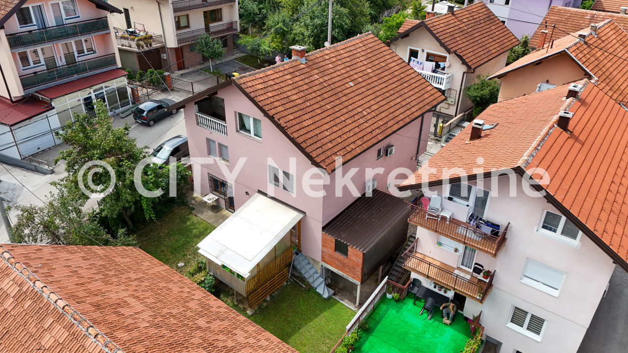 Kuća sa dvorištem - Novo Sarajevo - Hrasno brdo - 369 m2 7