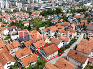 Kuća sa dvorištem - Novo Sarajevo - Hrasno brdo - 369 m2