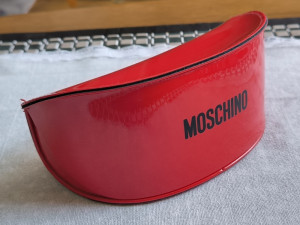 Moschino kutija - futrola za naočale