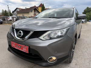 Nissan Qashqai 1.6DCi Model 2017God.4x4 Tekna Pano Navigacija