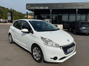 Peugeot 208 1.4 HDI 50 KW 2012g