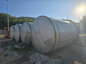 Cisterna rostfrajna 10-12000 l