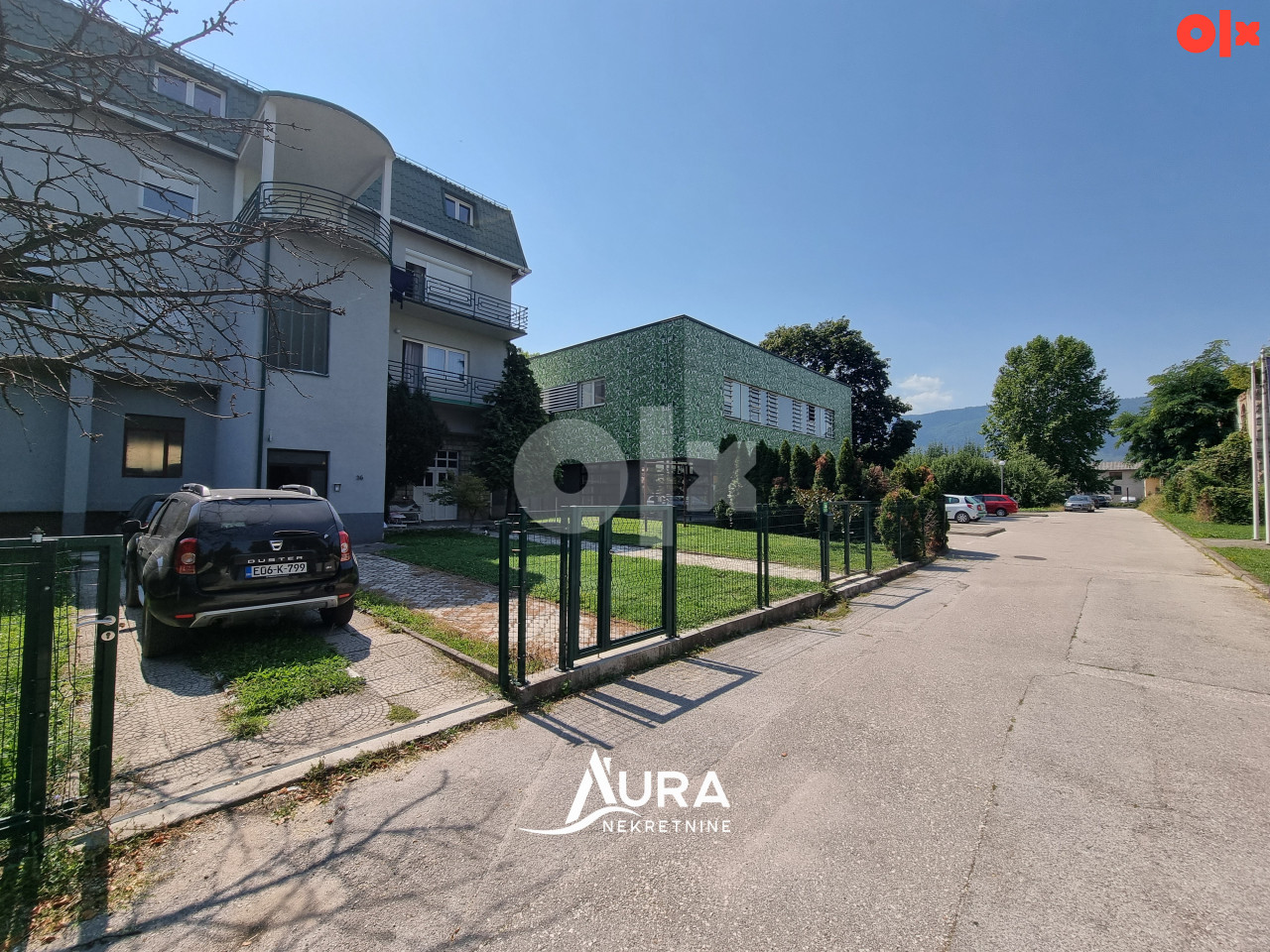 AURA/ Stan sa parkingom / Ilidža photo 5