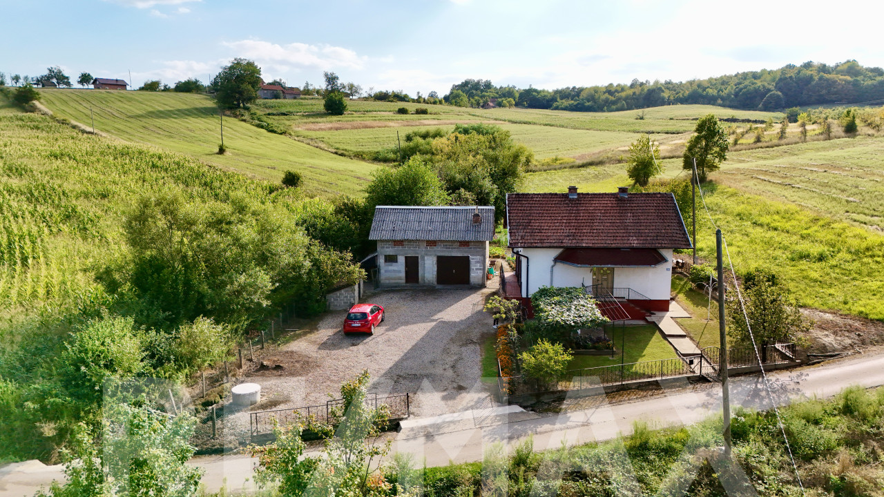 Idilična vikendica / kuća na prodaju - Bakinci, 3108m2 4