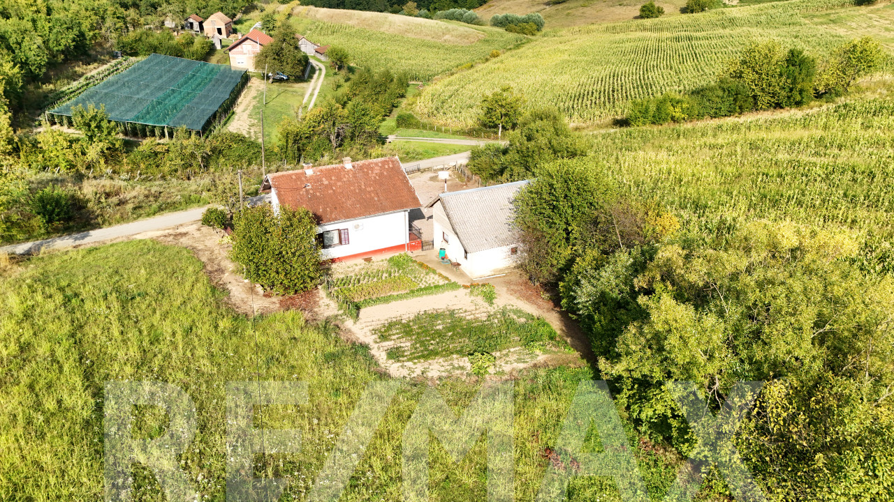 Idilična vikendica / kuća na prodaju - Bakinci, 3108m2 13