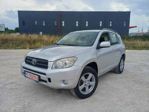 Toyota RAV 4 2008 godina 2.2 D4D 100KW