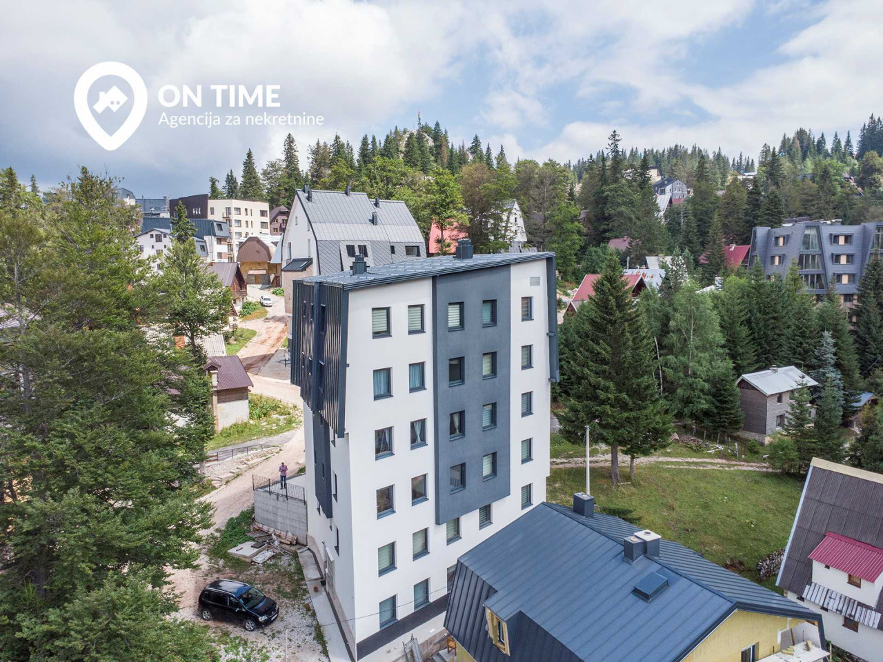 ON TIME prodaje: Dvosoban apartman - Jahorina 15