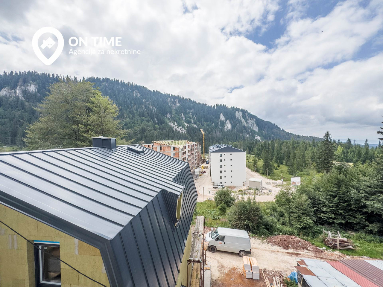 ON TIME prodaje: Dvosoban apartman - Jahorina 8