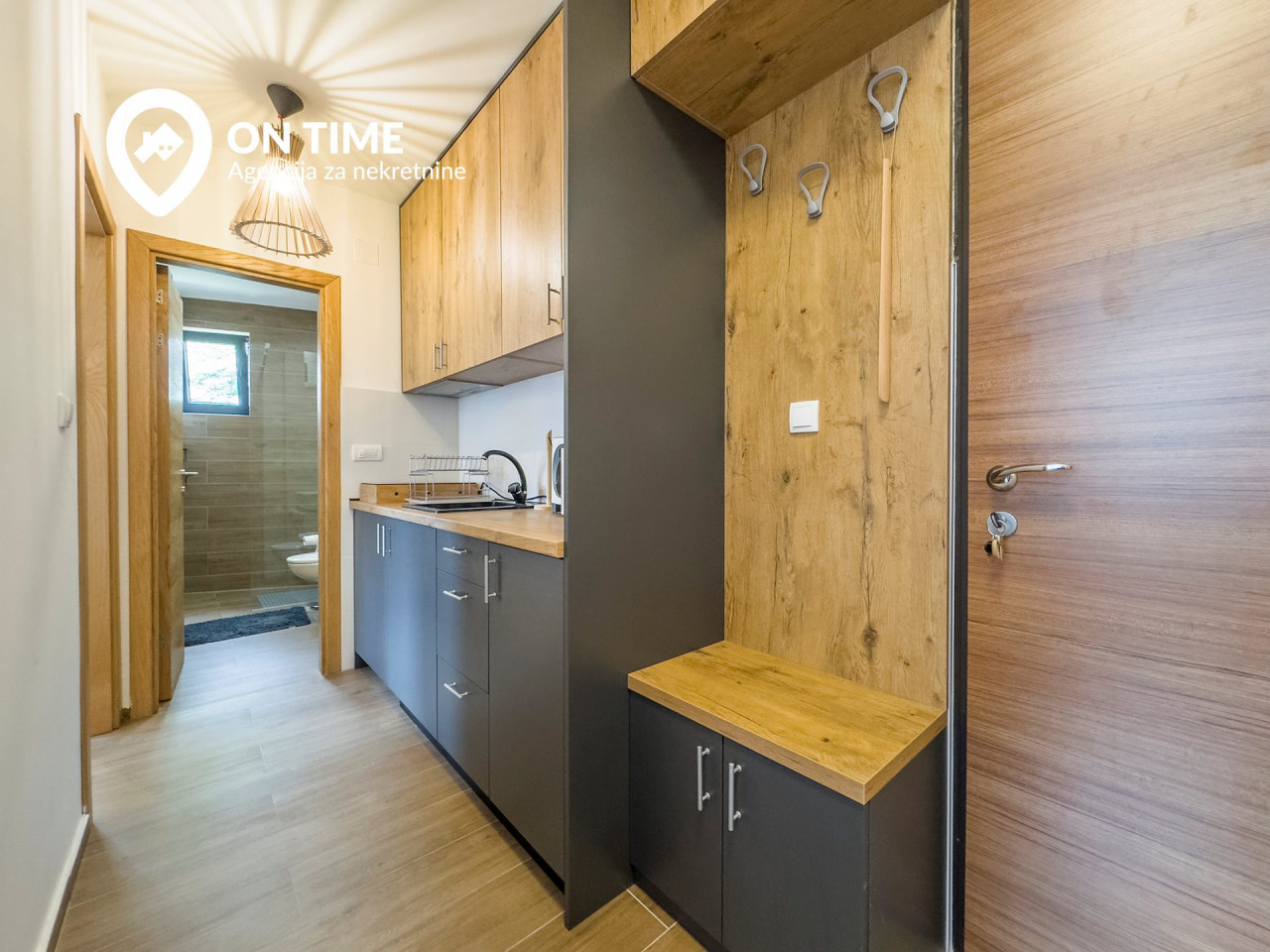 ON TIME prodaje: Dvosoban apartman - Jahorina 11