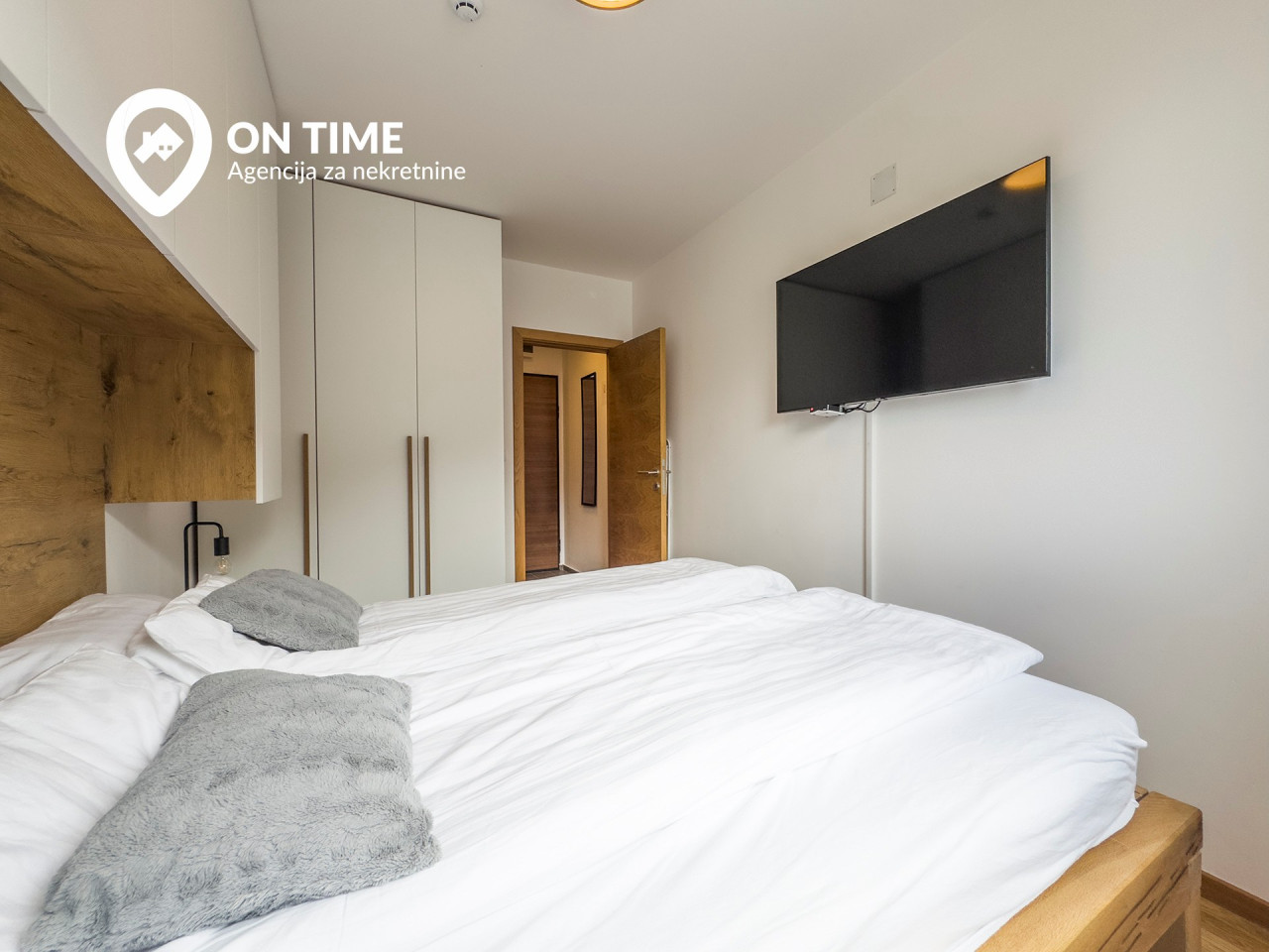 ON TIME prodaje: Dvosoban apartman - Jahorina 14