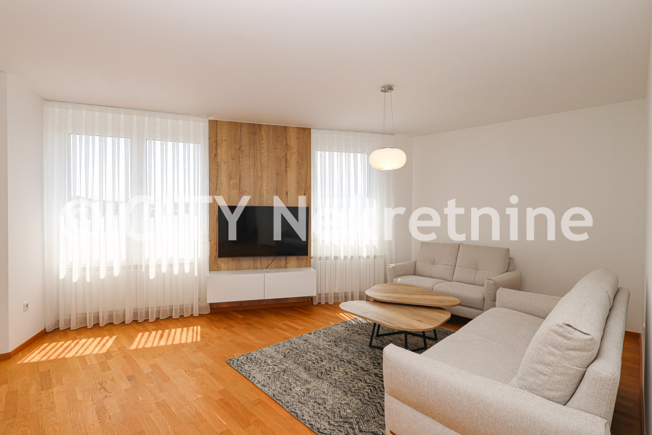 Trosoban stan sa garažom - Novo Sarajevo - Sarajevo tower - 71 m2
