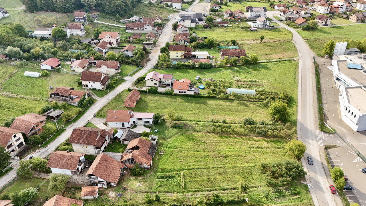 Na prodaju plac na odličnoj lokaciji, Debeljaci