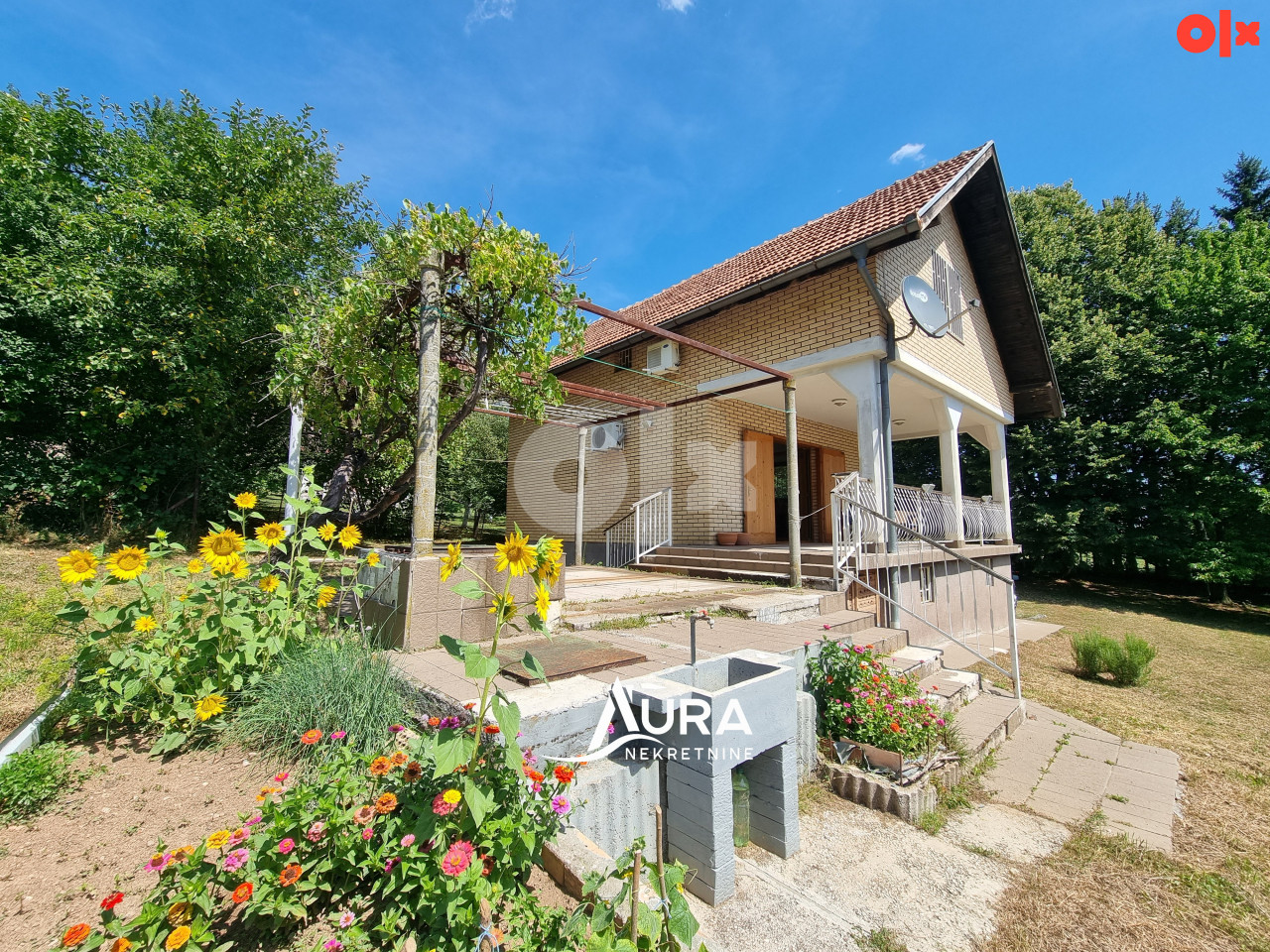 AURA/ Top Kuća i zemljište 4.500m2 / Miševići, Hadžići