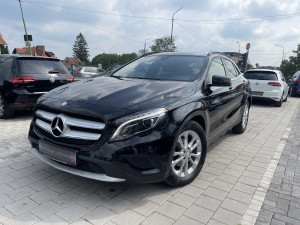 Mercedes-Benz GLA 200d Xenon Kamera Uvoz Njemacka