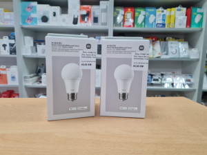Xiaomi Mi Led Pametna Sijalica  (bijela i boje)