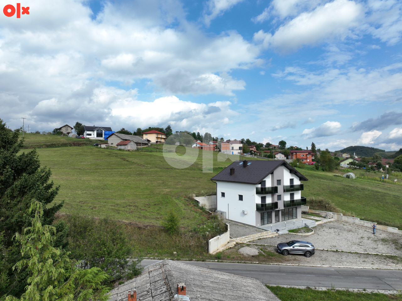Poslovno-stambeni objekt D.Koprivna Cazin sa parcelom 5.097 m2 3