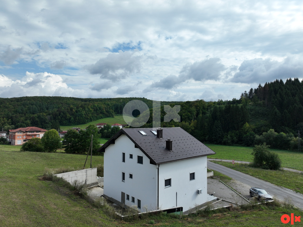 Poslovno-stambeni objekt D.Koprivna Cazin sa parcelom 5.097 m2 5