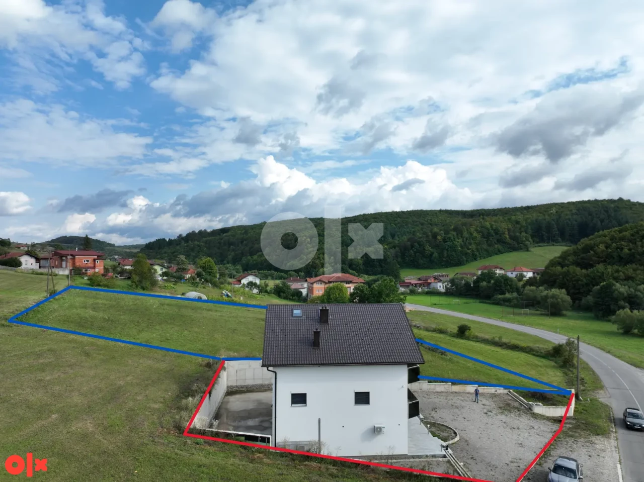 Poslovno-stambeni objekt D.Koprivna Cazin sa parcelom 5.097 m2