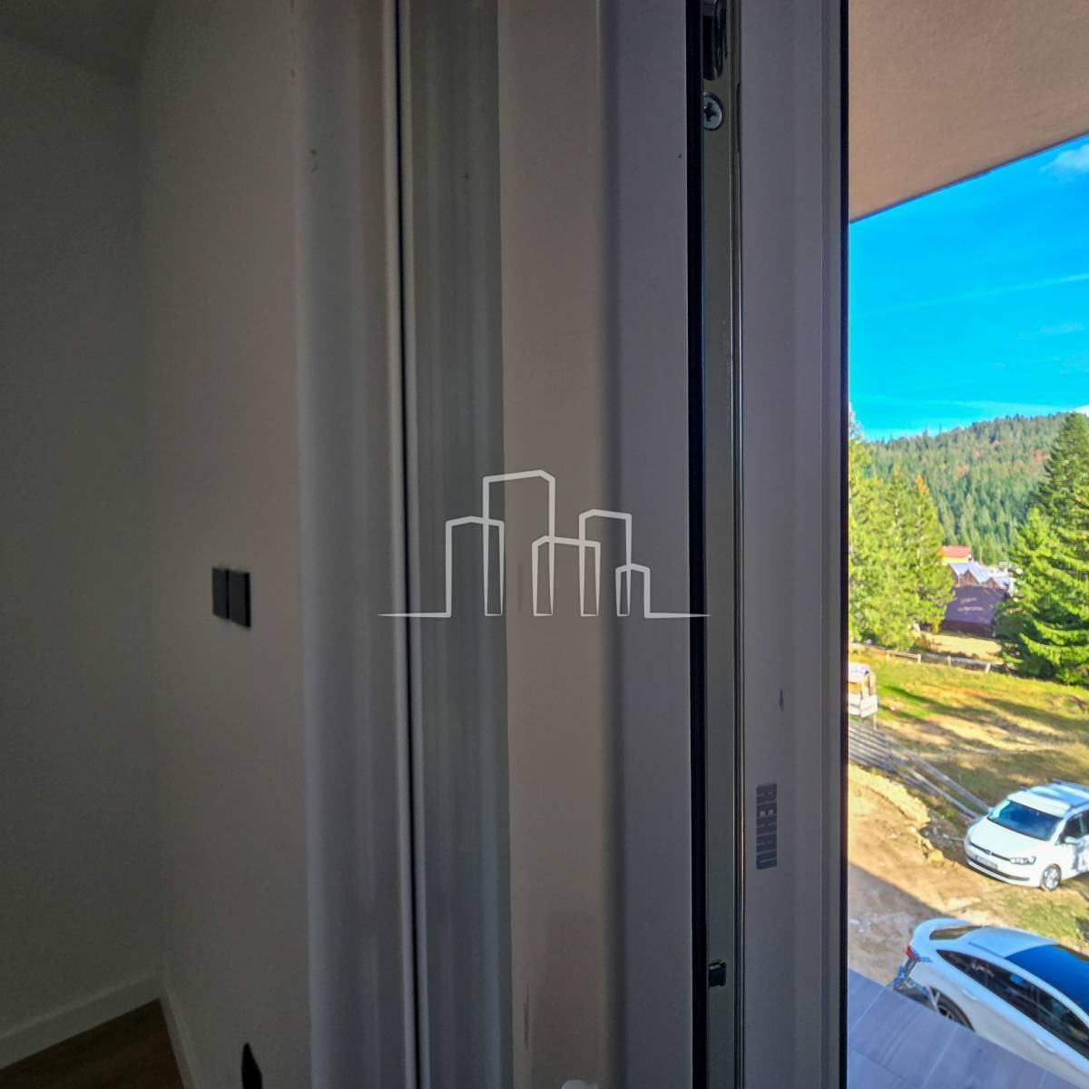 Apartman jedna spavaća Jahorina Dvorišta novogradnja 15