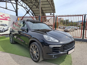 Porsche Cayenne 3.0D PLATINUM EDITION 11/2016