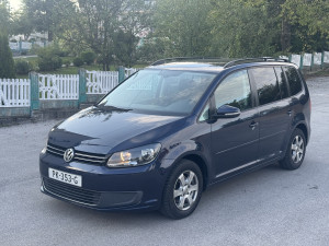 Touran 2014 7sjedišta 1.6TDI highline top stanje