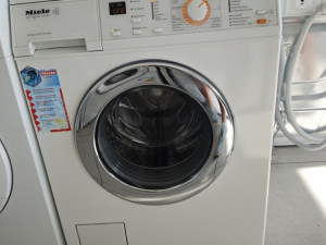 Veš mašina Miele W2441