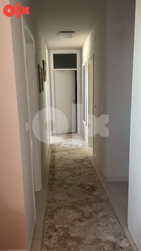 Prodaje se namješten trosoban stan površine 70m2 u Krfskoj Ulici! 13