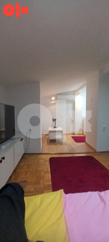Iznajmljujem dvosoban stan u strogom centru Banjaluke 18