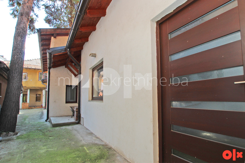 m2: Stari Grad / Baščaršija / kuća 160m2 na parceli 143m2 4