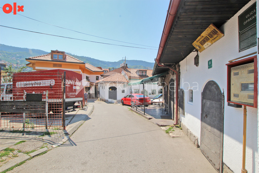 m2: Stari Grad / Baščaršija / kuća 160m2 na parceli 143m2 11