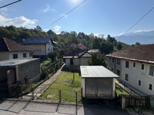 Kuća i garaza Sarajevo - Stari Grad /Medrese 2/Sedrenik