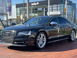 Audi S8 4.0 QUATTRO 520 KS
