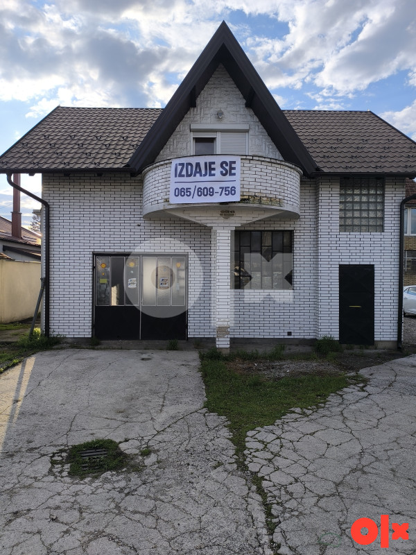 Poslovno stambeni objekat na tranzitu,kuća 136m2 i plac