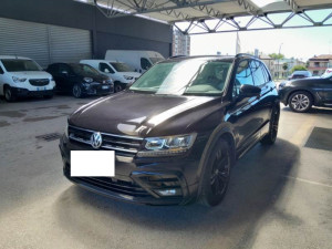 VW Tiguan 2.0 TDi 150ks DSG7 "R-LINE" Black Optic Full LED Navi