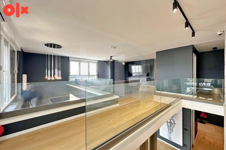 Namješten dvoetežni penthouse sa velikom terasom, Otoka 14