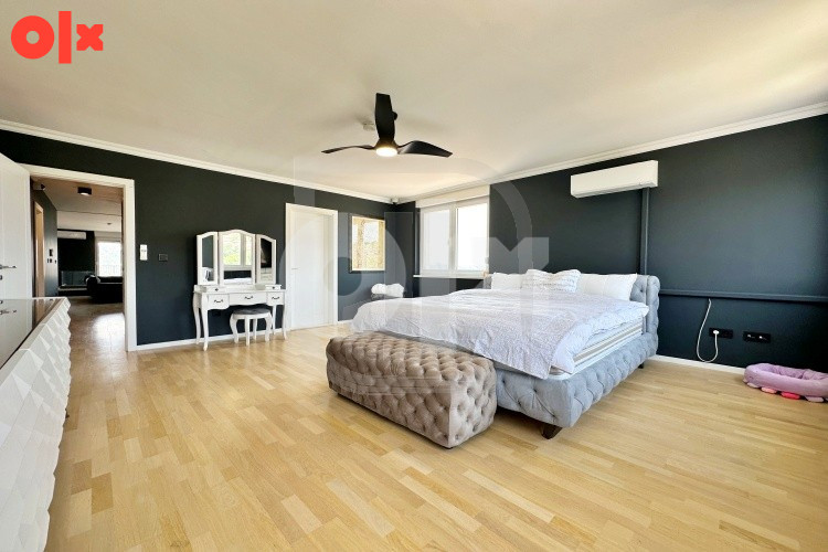 Namješten dvoetežni penthouse sa velikom terasom, Otoka 19