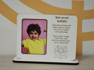 Ram sa fotografijom i tekstom po želji