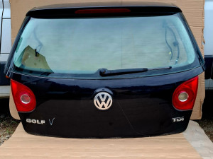 VW Golf 5 Gepek Vrata
