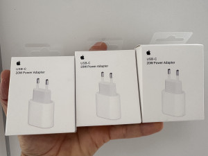 IPHONE ADAPTER 20W NOV ORIGINALNI (GARANCIJA) 60KM