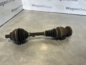 Poluosovina Volkswagen Tiguan (fotografija 5)