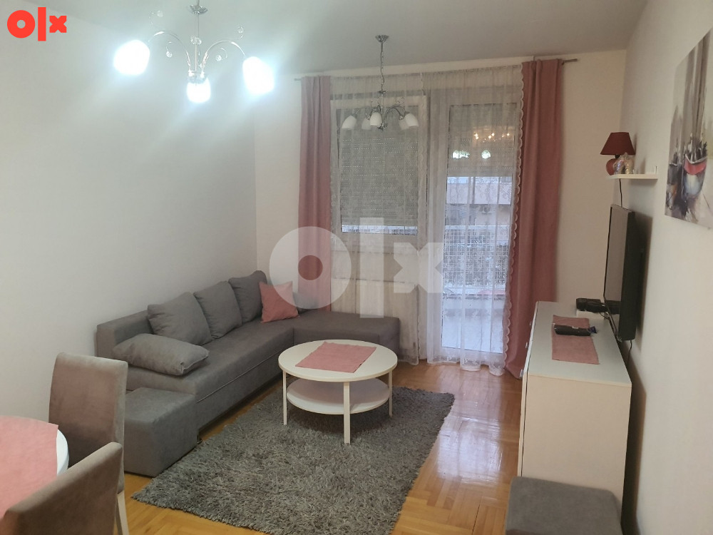 Stan 50 m2, Starčevica, pored OŠ, Bulevar v. S. Stepanovica 2