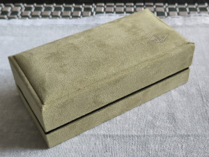 Van Cleef & Arpels kutija za nakit - narukvicu